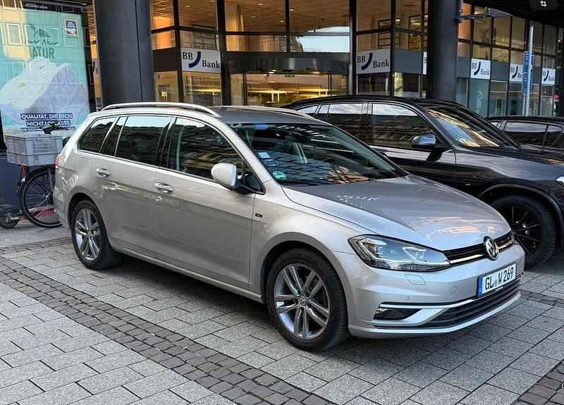Grau Gebraucht 2018 VW Golf VII Join Kombi | 15.900 € (Fairer Preis) - Bild 1/4