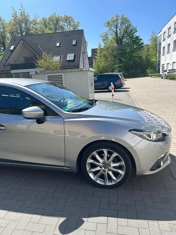 Usata Mazda 3 120 CV (88 kW) 2016 Grigio Utilitaria