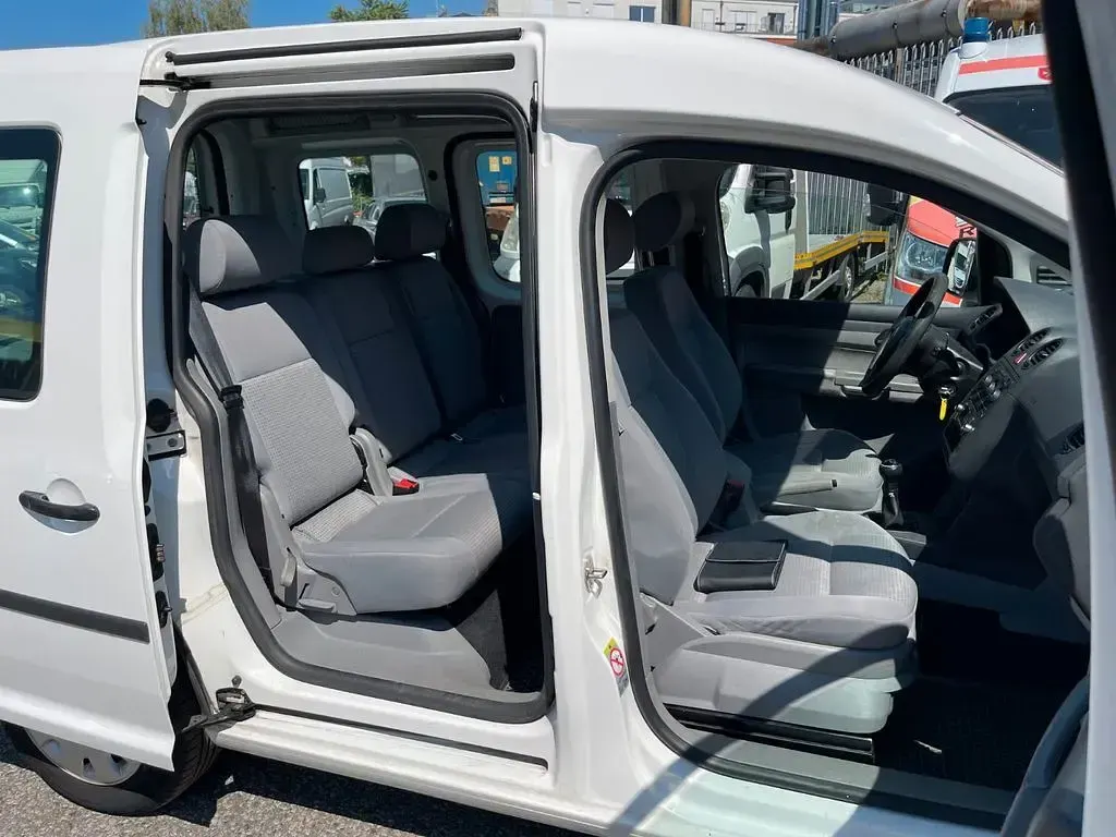 Gebraucht VW Caddy Life 109 PS (80 kW) 2009 Weiß Van / Kleinbus