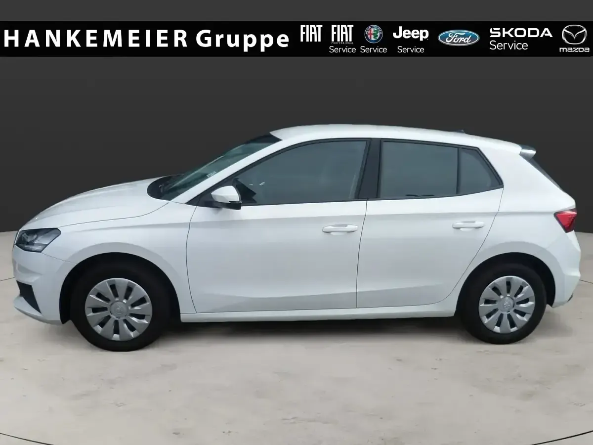 Gebraucht Skoda Fabia Active 48 PS (35 kW) 2023 Weiß Kleinwagen