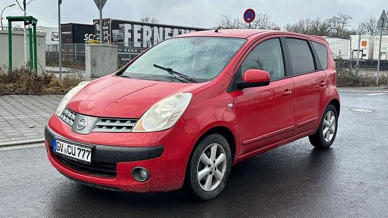 Gebraucht Nissan Note Acenta 88 PS (64 kW) 2006 Rot Kleinwagen