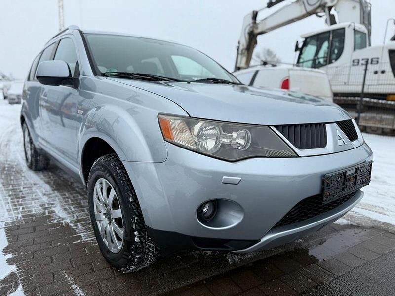 Gebraucht Mitsubishi Outlander Invite 140 PS (102 kW) 2007 Silber SUV
