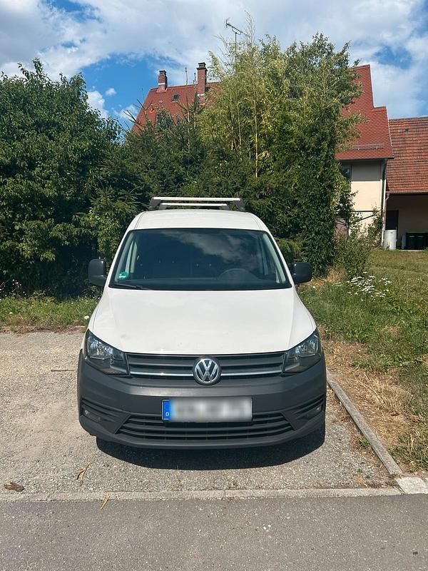 Weiß Gebraucht 2015 VW Caddy Maxi Van / Kleinbus | 8.000 € - Bild 1/4