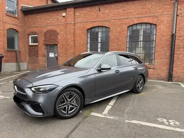 Gebraucht Mercedes C300e AMG line 313 PS (230 kW) 2022 Grau Limousine