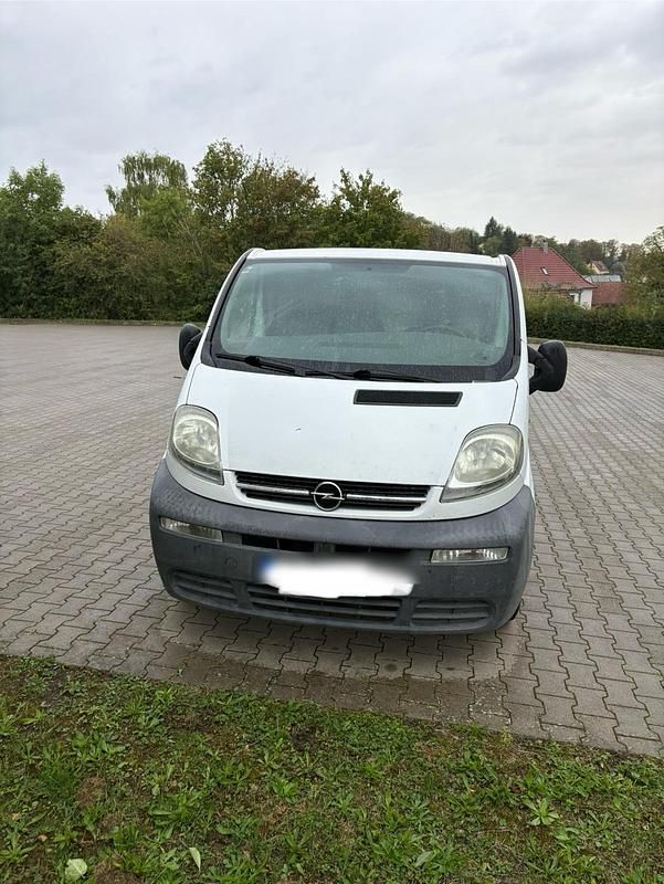 Weiß Gebraucht 2005 Opel Vivaro Van | 3.500 € - Bild 1/4