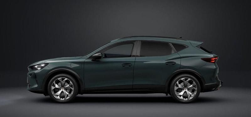 Neu Cupra Formentor 204 PS (150 kW) 2026 Blau SUV