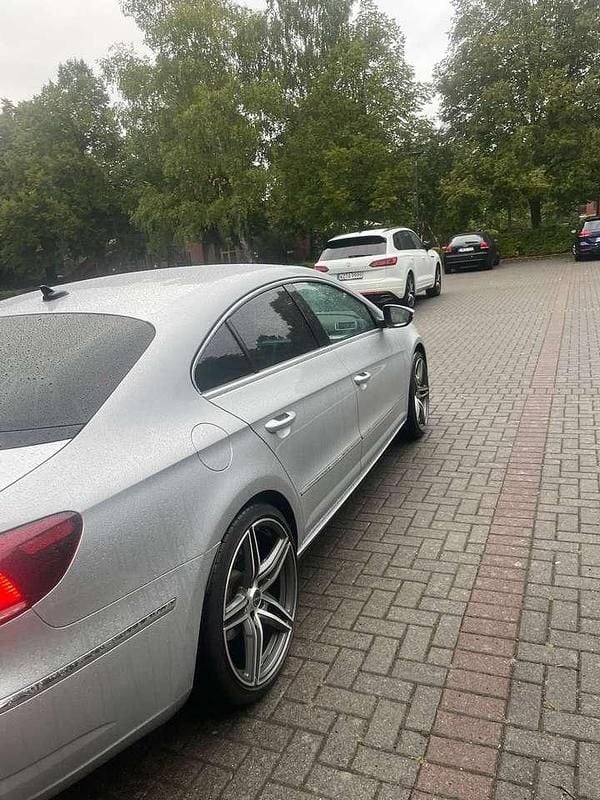 Gebraucht VW CC 160 PS (117 kW) 2012 Limousine