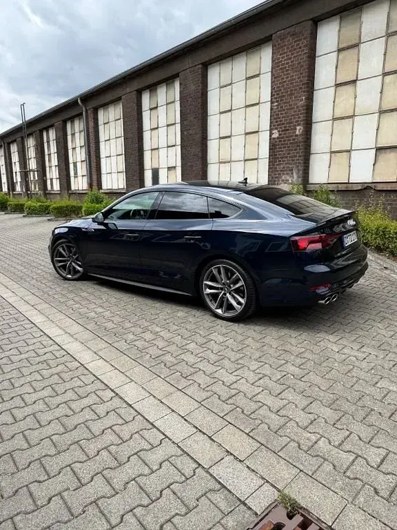 Gebraucht Audi S5 Sportback Ambiente 354 PS (260 kW) 2018 Blau Kleinwagen