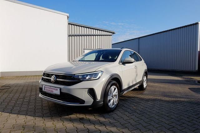 Grau Gebraucht 2024 VW Taigo IQ Drive SUV | 22.999 € (Fairer Preis) - Bild 1/4