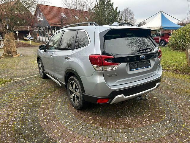 Gebraucht Subaru Forester Platinum 150 PS (110 kW) 2020 Silber SUV