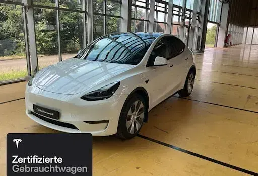 Gebraucht Tesla Model Y 273 kW (372 PS) 2023 Weiß SUV