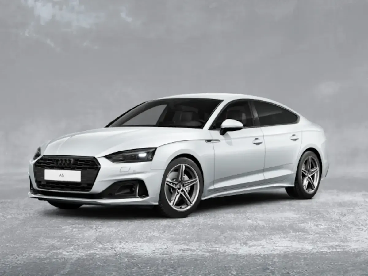 Gebraucht Audi A5 Advanced Plus 204 PS (150 kW) 2024 Gletscherweiß metallic Limousine