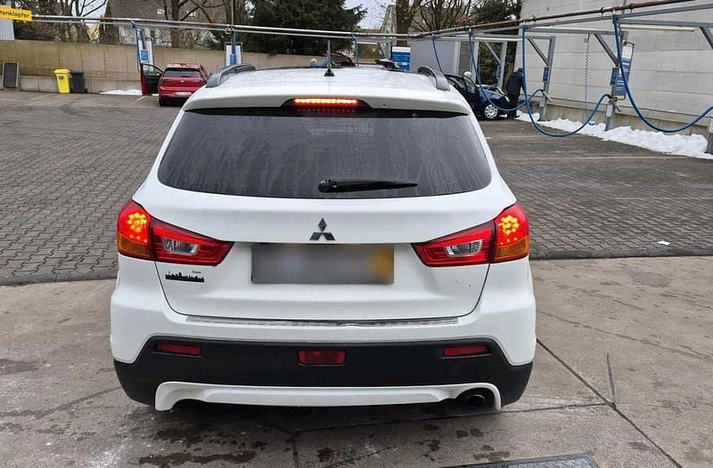 Gebraucht Mitsubishi ASX Instyle 150 PS (110 kW) 2010 Weiß SUV