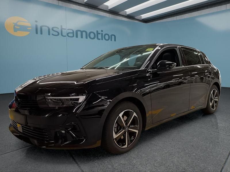 Gebraucht Opel Astra 131 PS (96 kW) 2025 Schwarz Limousine