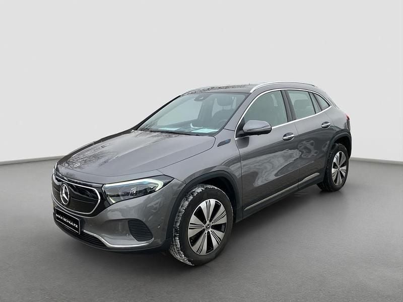 Gebraucht Mercedes EQA250 139 kW (190 PS) 2021 Metalliclack mountaingrau (metallic) SUV