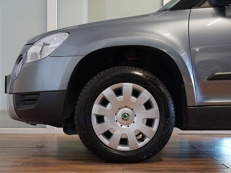 Gebraucht Skoda Yeti Plus Edition 110 PS (80 kW) 2011 Grau (platin grau) andere SUV