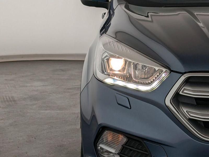 Gebraucht Ford Kuga Titanium 150 PS (110 kW) 2019 Blau SUV