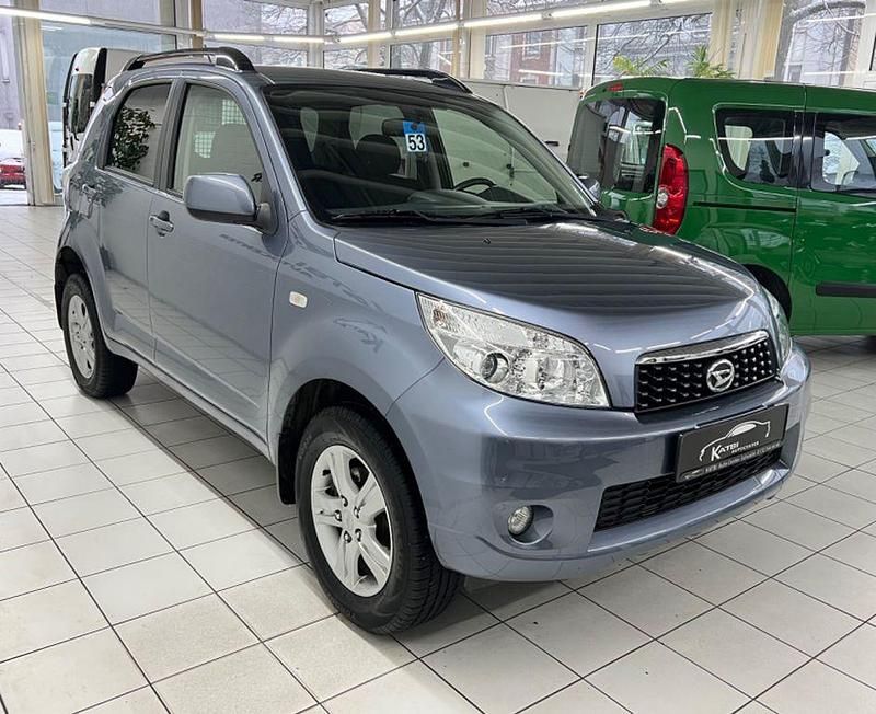 Gebraucht Daihatsu Terios 105 PS (77 kW) 2011 Grau SUV