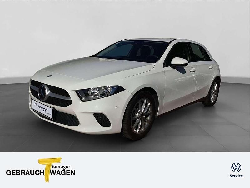 Polarweiss unilack Gebraucht 2022 Mercedes A200 Limousine | 21.970 € (Guter Preis) - Bild 1/4