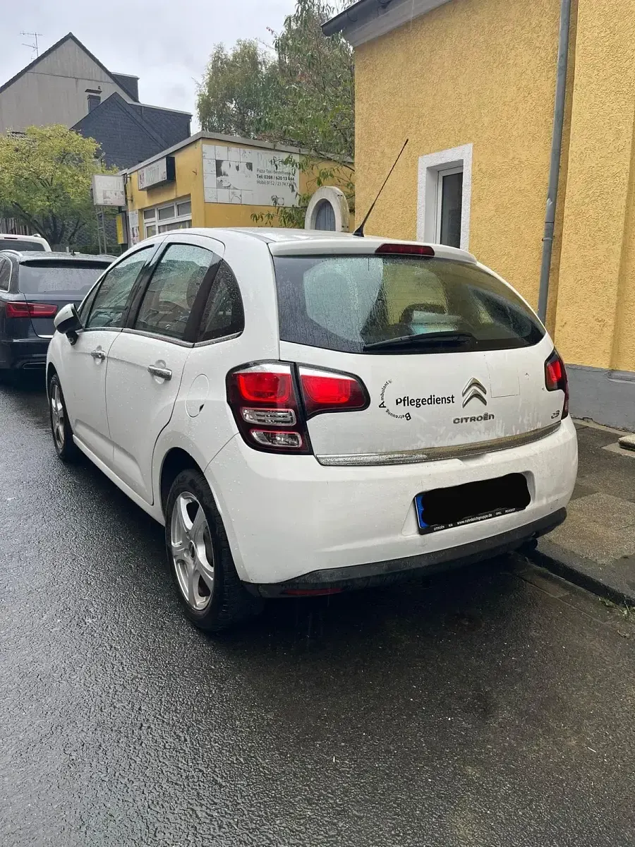 Gebraucht Citroën C3 68 PS (50 kW) 2016 Weiß Kleinwagen