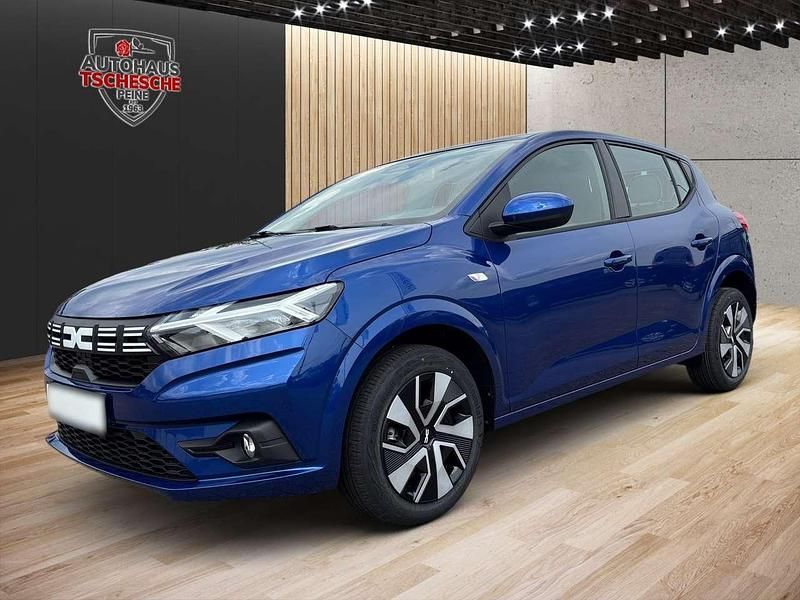 Dolomit grau Neu 2025 Dacia Sandero Expression Kleinwagen | 17.690 € (Fairer Preis) - Bild 1/4