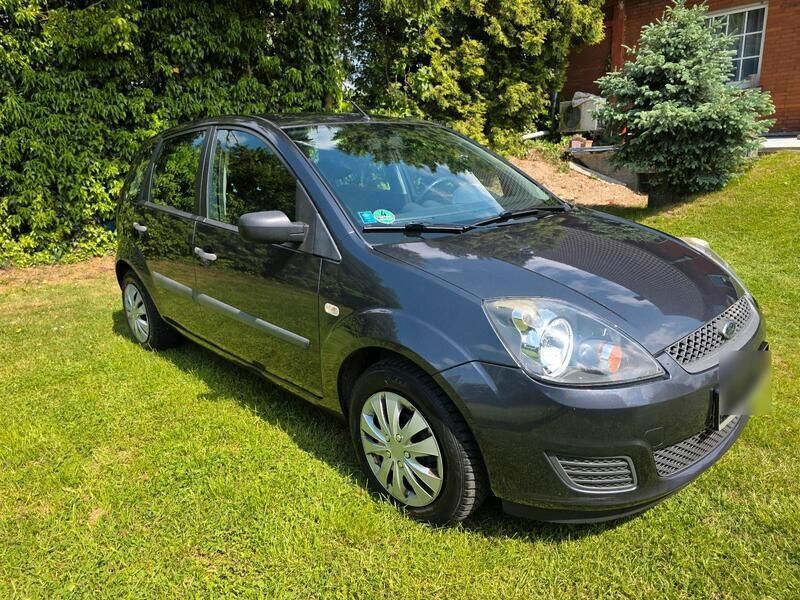Grau Gebraucht 2006 Ford Fiesta Kleinwagen | 1.600 € (Guter Preis) - Bild 1/4