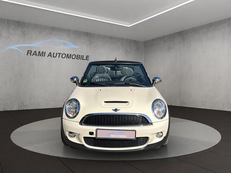Gebraucht Mini Cooper S Cabriolet 184 PS (135 kW) 2011 Weiß Cabrio