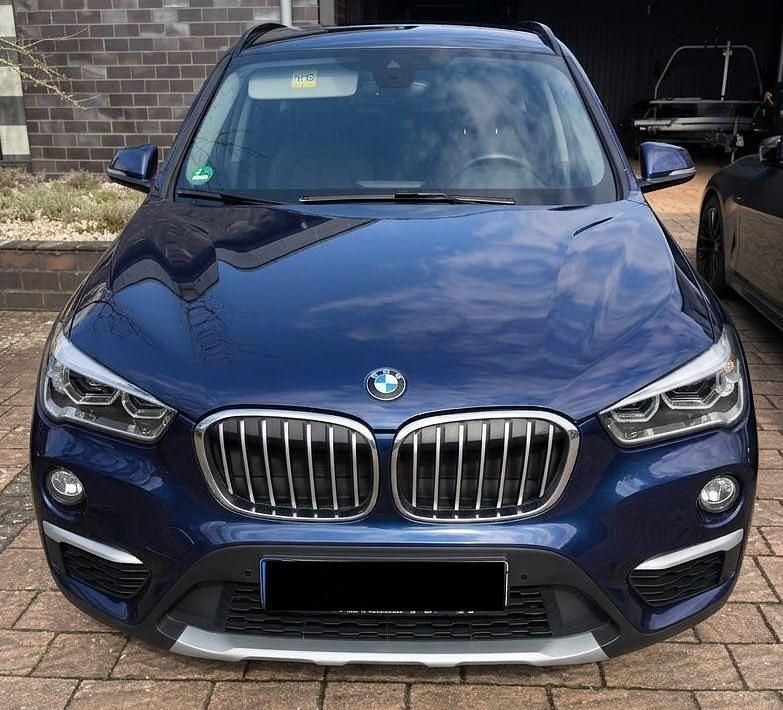 Gebraucht BMW X1 Advantage 190 PS (139 kW) 2019 Blau SUV