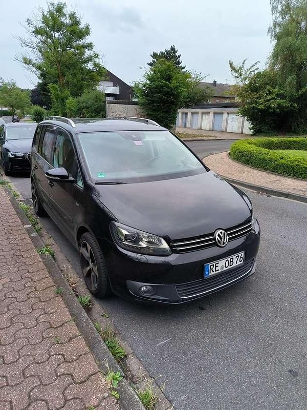 Gebraucht VW Touran Match 140 PS (102 kW) 2012 Van / Kleinbus