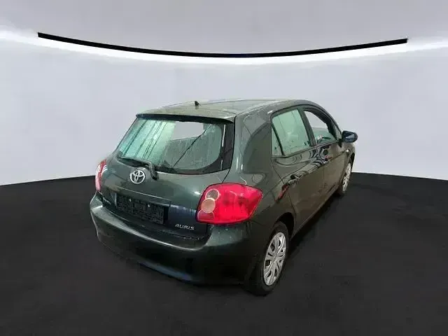 Gebraucht Toyota Auris Sol 97 PS (71 kW) 2007 Grün Kleinwagen