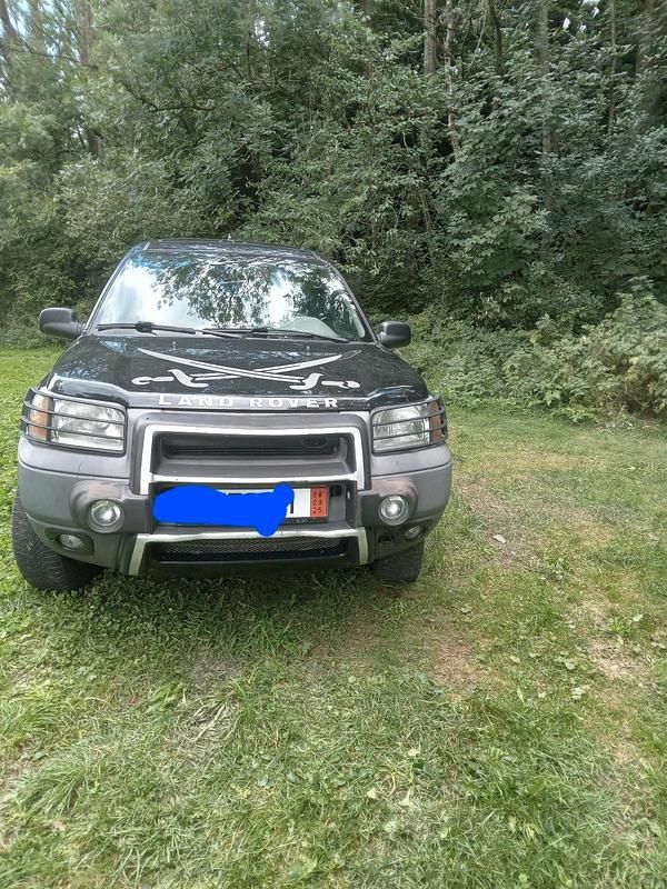 Schwarz Gebraucht 1998 Land Rover Freelander SUV | 900 € - Bild 1/4