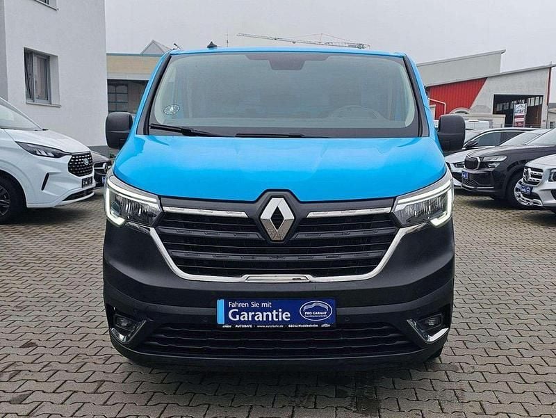 Gebraucht Renault Trafic Komfort 150 PS (110 kW) 2022 Blau Van / Kleinbus