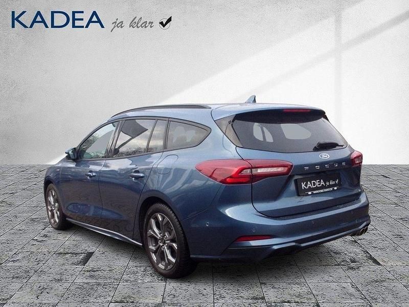 Gebraucht Ford Focus ST-Line X 155 PS (114 kW) 2024 Blau Limousine