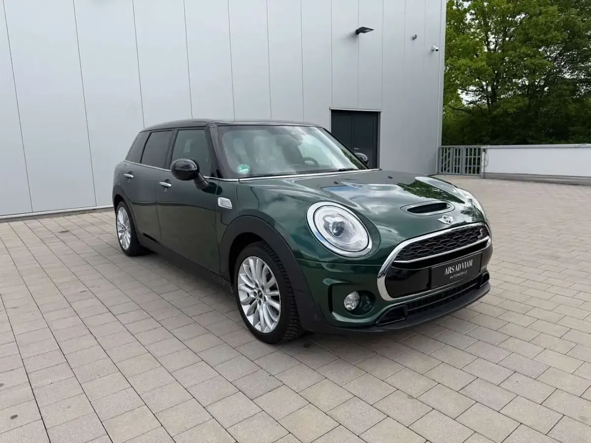Gebraucht Mini Cooper S 192 PS (141 kW) 2018 British racing green ii Kleinwagen