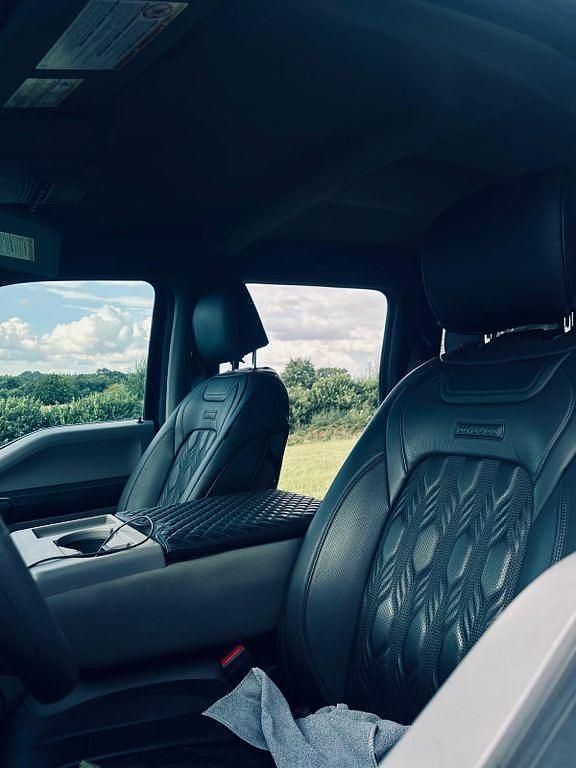 Gebraucht Ford F350 475 PS (349 kW) 2022 Blau Abholung