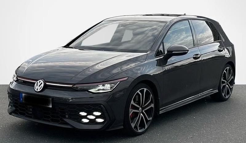Delfingrau Gebraucht 2025 VW Golf VIII GTI Kombi | 34.900 € (Superpreis) - Bild 1/4