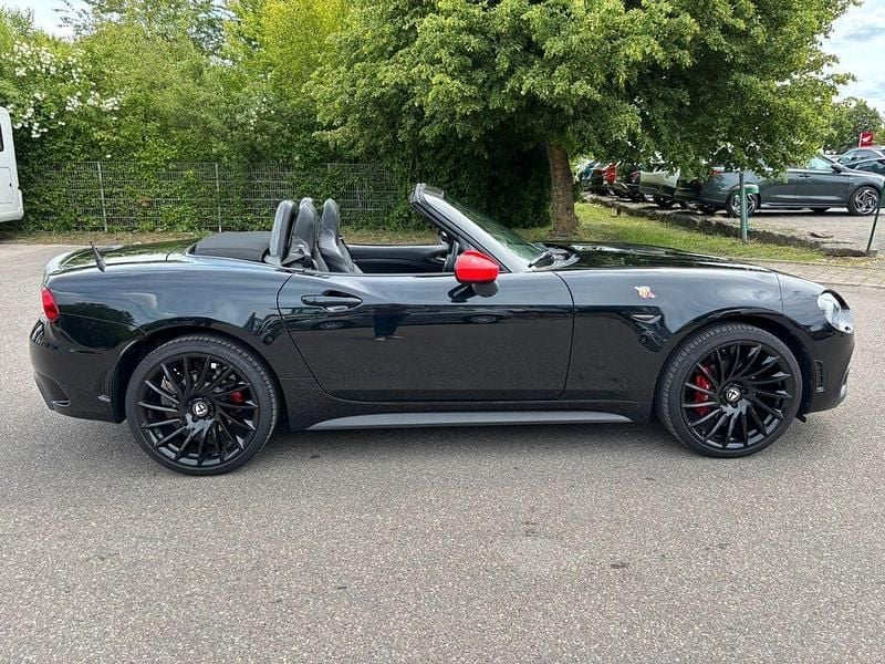Gebraucht Abarth 124 Spider 170 PS (125 kW) 2017 Schwarz Cabrio