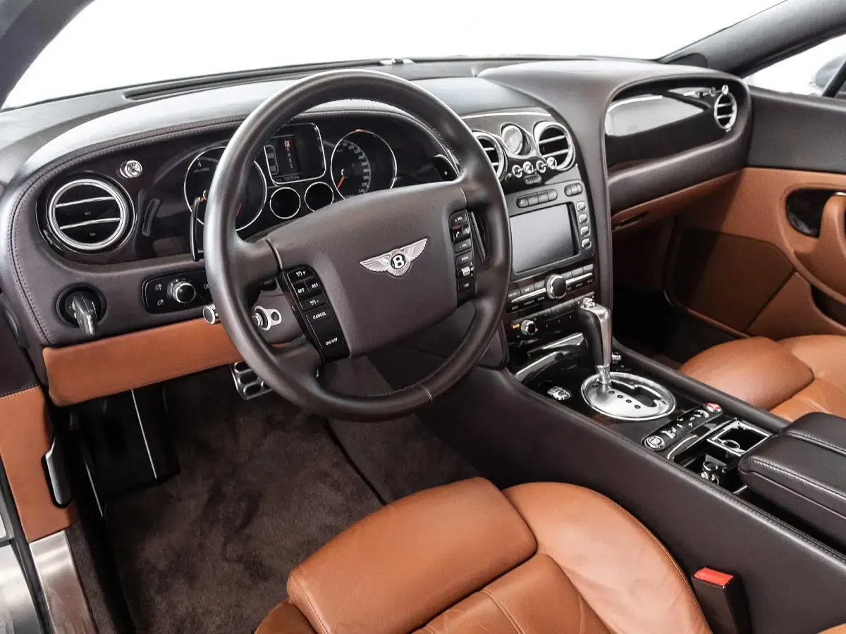 Gebraucht Bentley Continental GT 560 PS (411 kW) 2004 Cypress Coupé