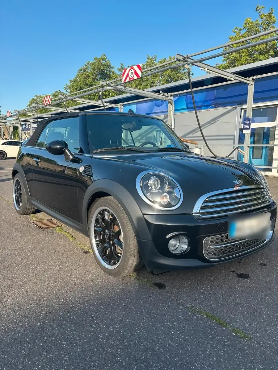 Gebraucht Mini Cooper Cabriolet 112 PS (82 kW) 2011 Schwarz Cabrio