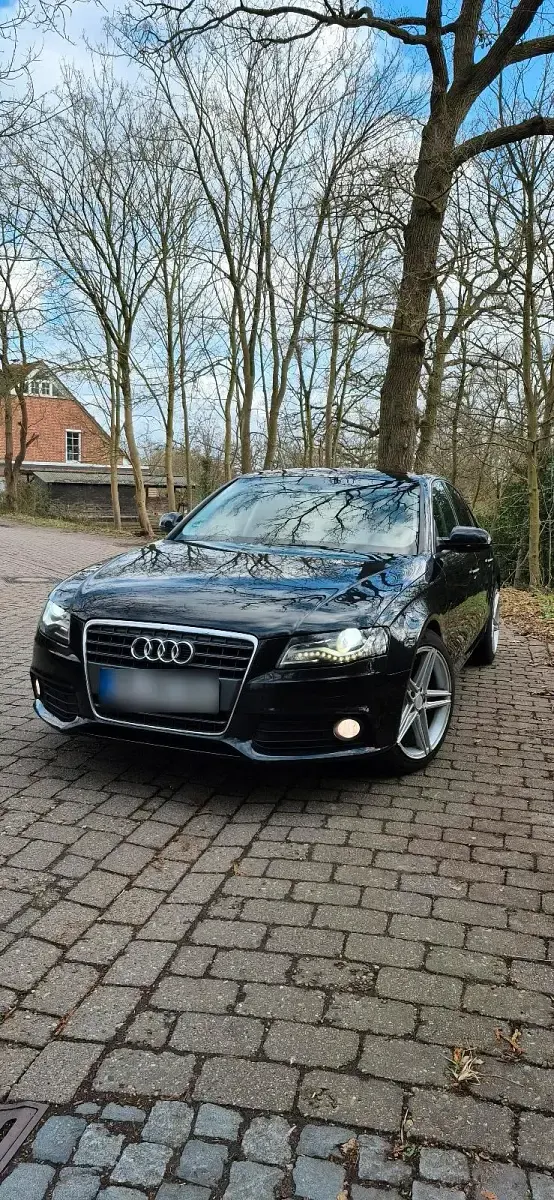 Gebraucht Audi A4 143 PS (105 kW) 2010 Schwarz Limousine