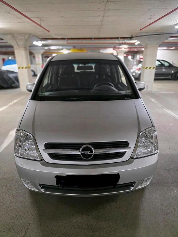Gebraucht Opel Meriva Edition 100 PS (73 kW) 2005 Silber Van / Kleinbus