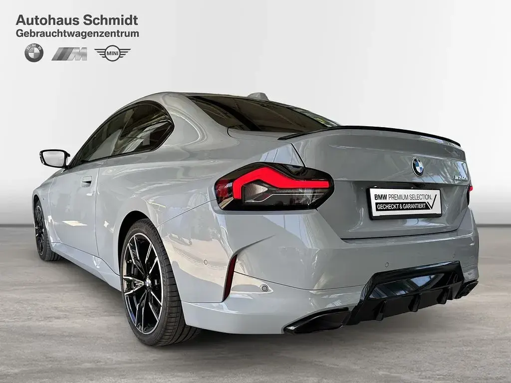 Gebraucht BMW M240i M Sport 374 PS (275 kW) 2025 M brooklyn grau Coupé