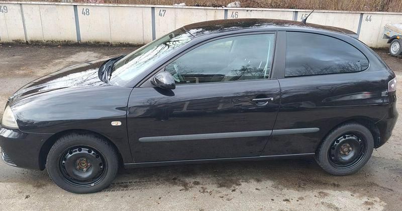 Second-hand Seat Ibiza Reference 101 CP (74 kW) 2007 Negru Hatchback