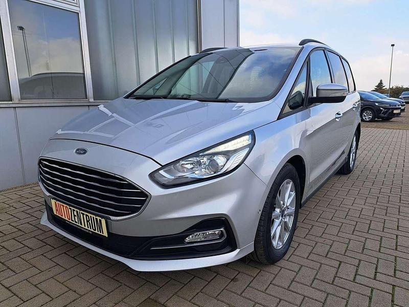 Silber Gebraucht 2022 Ford Galaxy Van / Kleinbus | 23.450 € (Superpreis) - Bild 1/4
