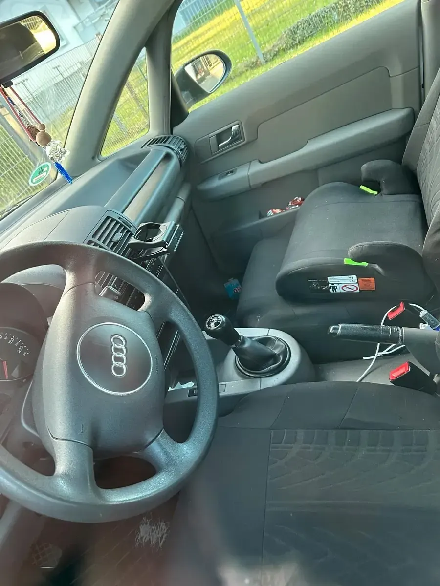 Brugt Audi A2 80 HK (58 kW) 2000 Sølv Hatchback
