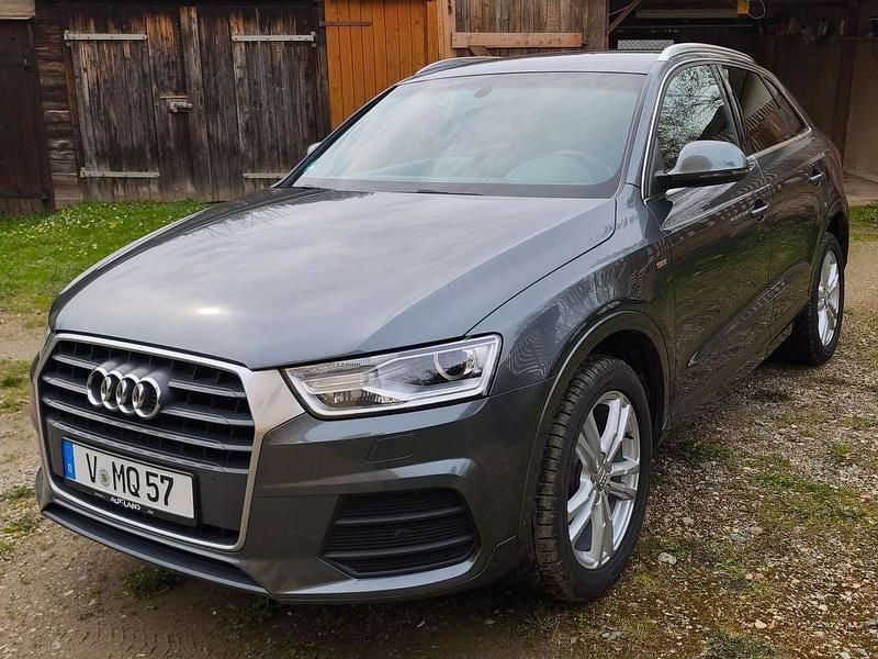Gebraucht Audi Q3 S-Line 150 PS (110 kW) 2016 Grau SUV
