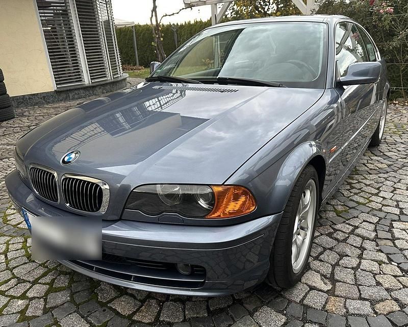 Usata BMW 323 170 CV (125 kW) 2000 Blu Coupé
