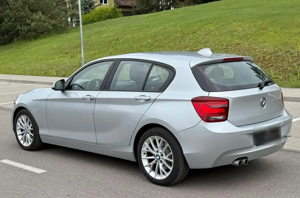 Gebraucht BMW 125 Sport Line 218 PS (160 kW) 2014 Silber Kleinwagen