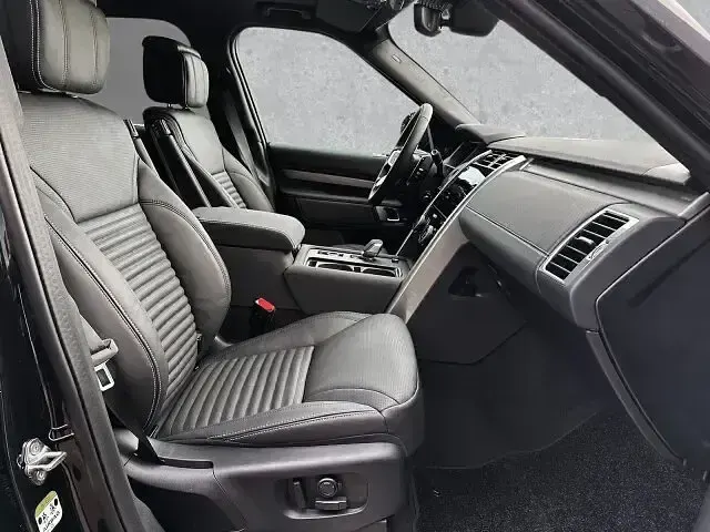 Neu Land Rover Discovery 5 HSE 349 PS (256 kW) 2025 Schwarz SUV