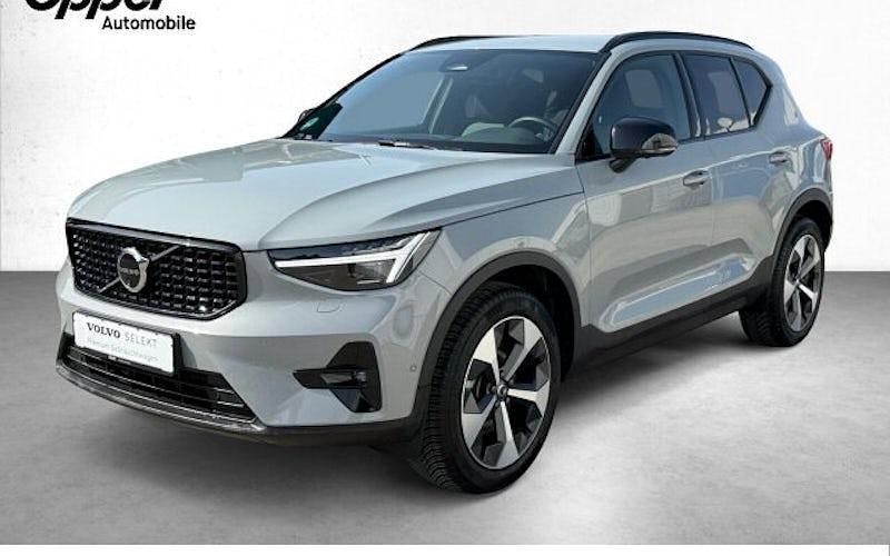 Gebraucht Volvo XC40 Plus 197 PS (144 kW) 2025 Grau SUV
